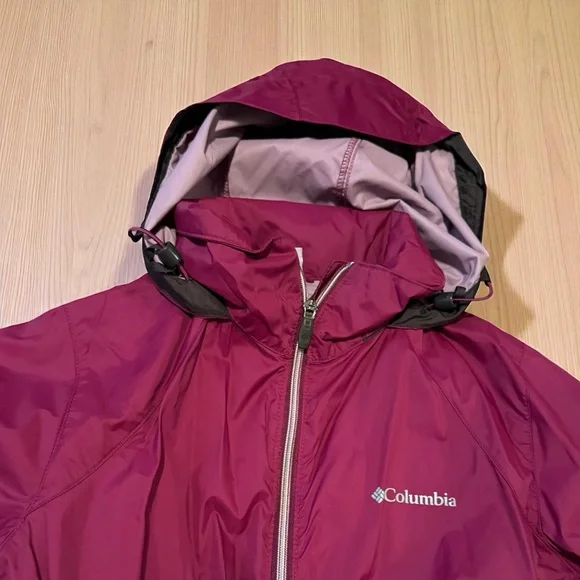 Columbia Women's Magenta Jacket - Picture 5 of 10